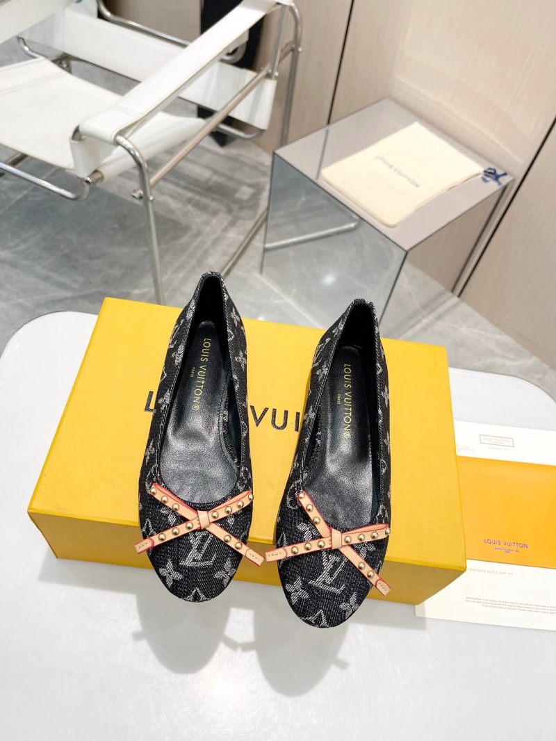 LV flat shoes